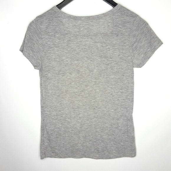 Pugs and Kisses t-shirt Tee Extra Small XS - Picture 2 of 3